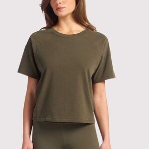 Nuuds Steady seamed tee- Dark olive